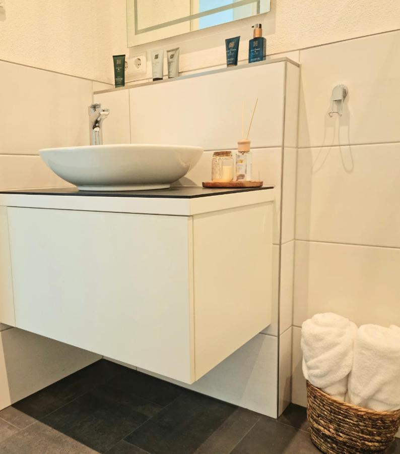 Homestay-stylish, Zentral- Loft Apartment-parking Apartment Ingolstadt