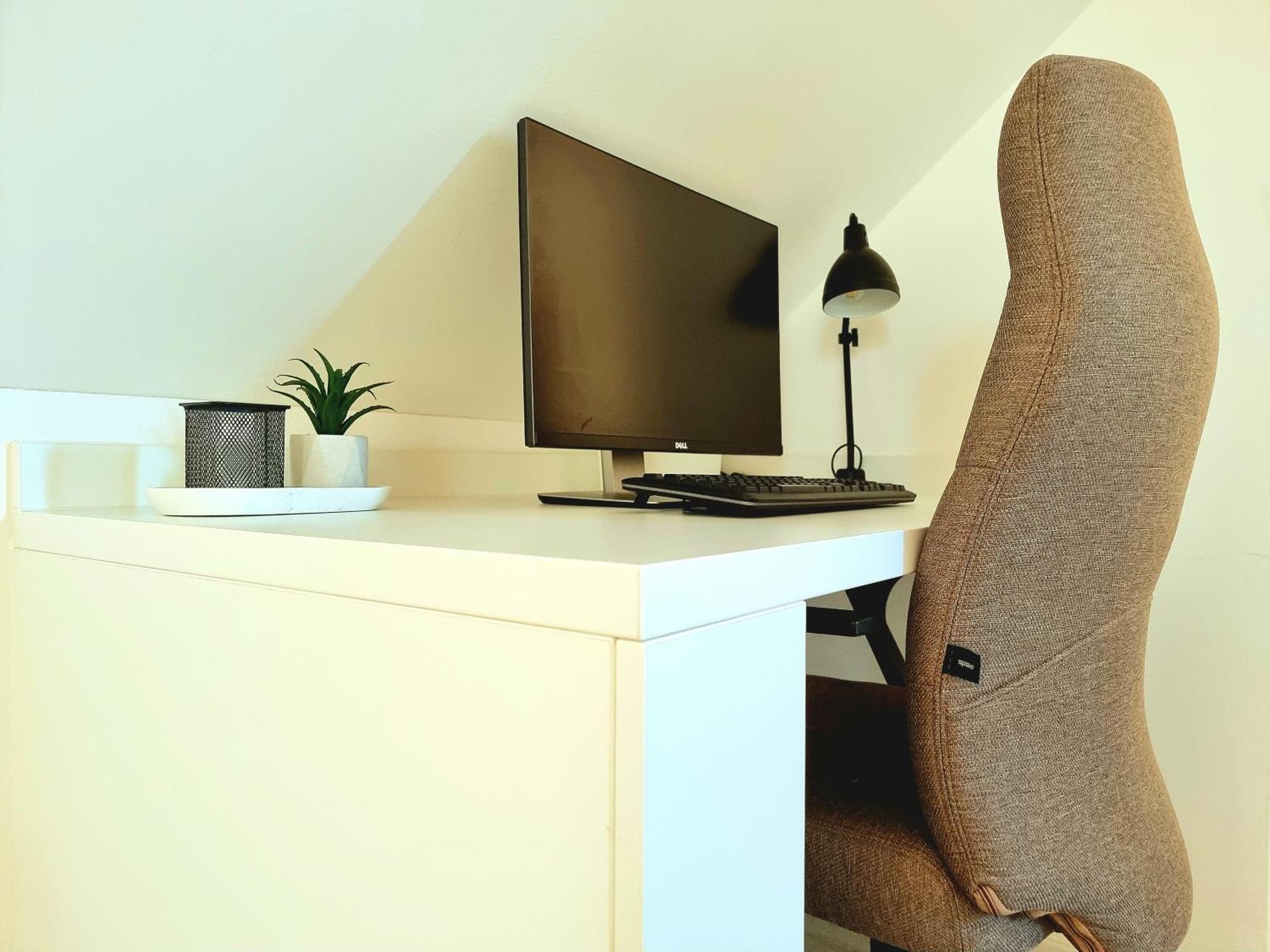 Apartment Homestay-stylish, Zentral- Loft Apartment-parking
